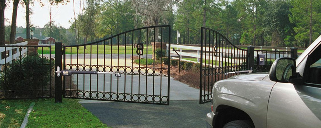 Electric Swing Or Sliding Gates In York Banner